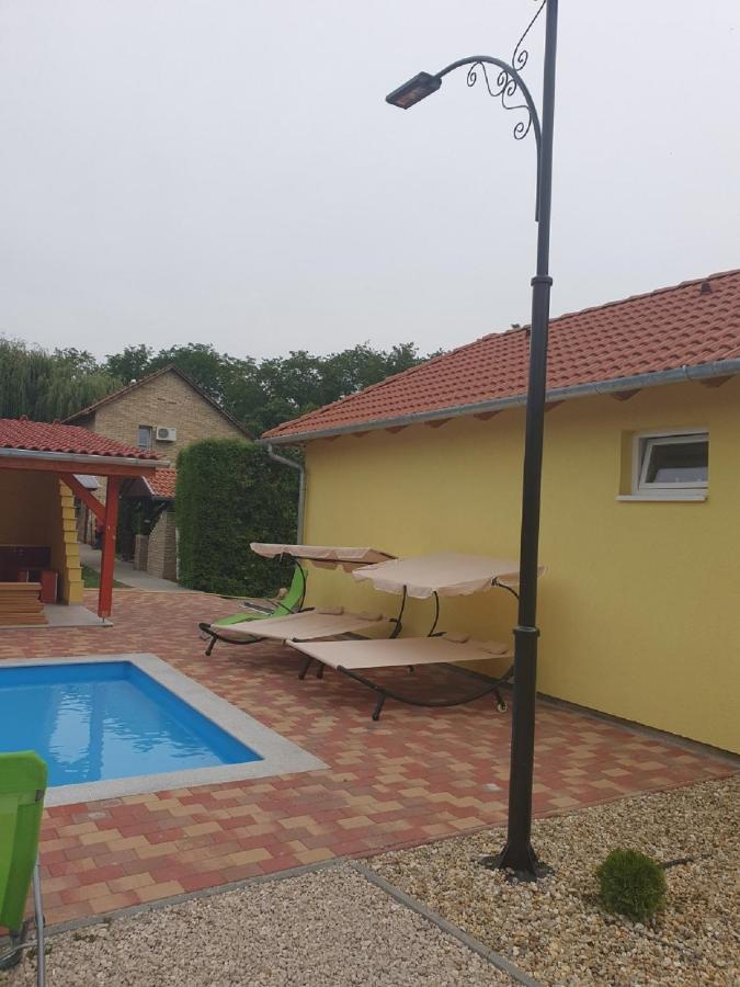 Willa Ponty Orso Vendeghaz Nagybaracska Zewnętrze zdjęcie