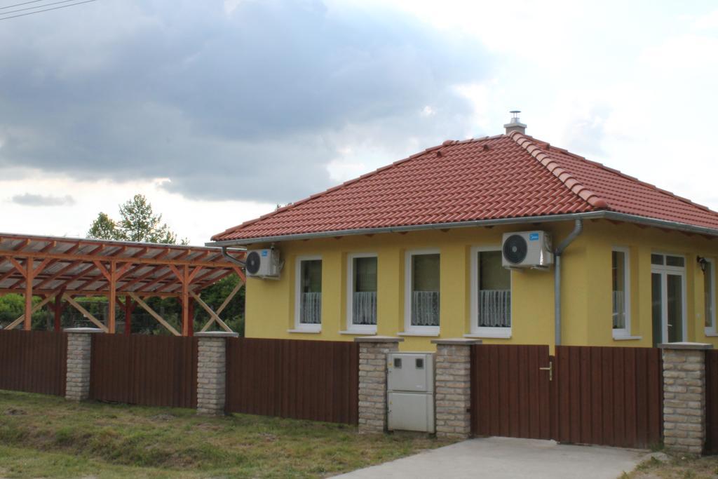 Willa Ponty Orso Vendeghaz Nagybaracska Zewnętrze zdjęcie